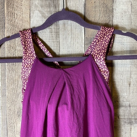 Lululemon nouveau limits pink tank bra - Picture 8 of 11